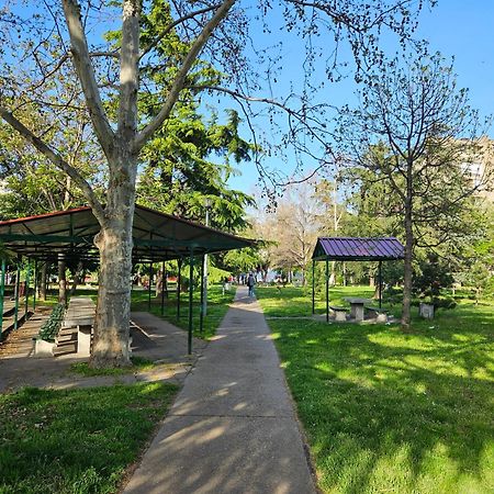 Апартаменти Hawaii- 2 Bdr, Arena, Sava Centar, Free Parking Белград Екстер'єр фото