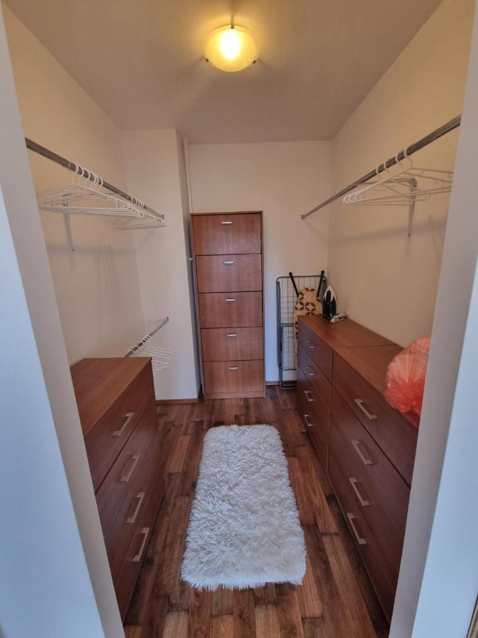 Апартаменти Hawaii- 2 Bdr, Arena, Sava Centar, Free Parking Белград Екстер'єр фото
