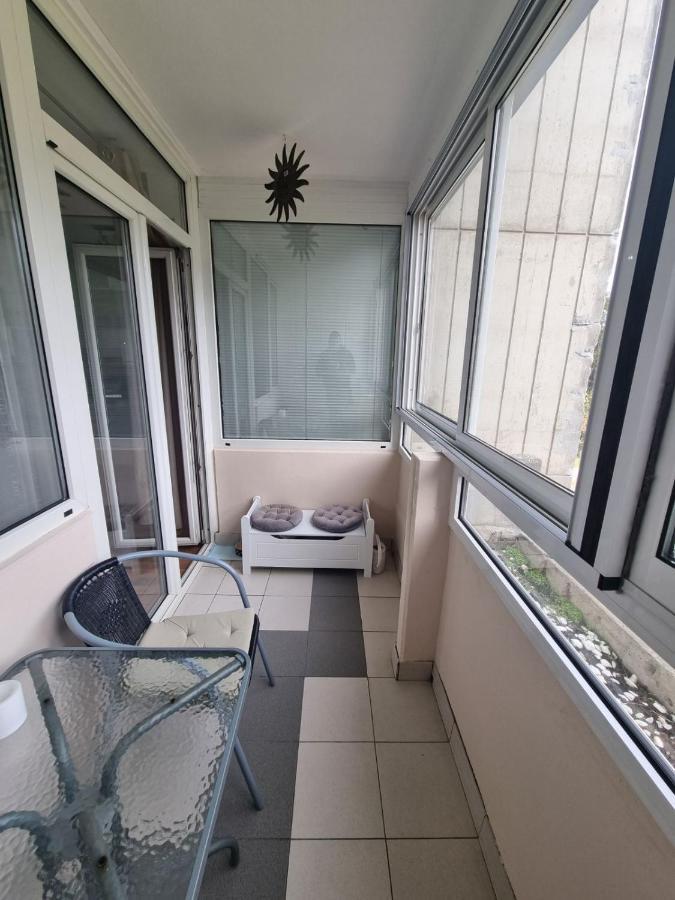 Апартаменти Hawaii- 2 Bdr, Arena, Sava Centar, Free Parking Белград Екстер'єр фото